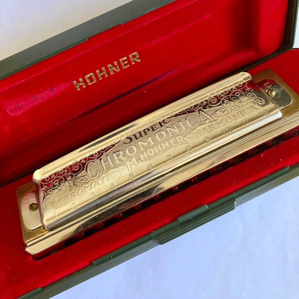 Hohner Super Chromonica 270/48 - Key of C Harmonica with case